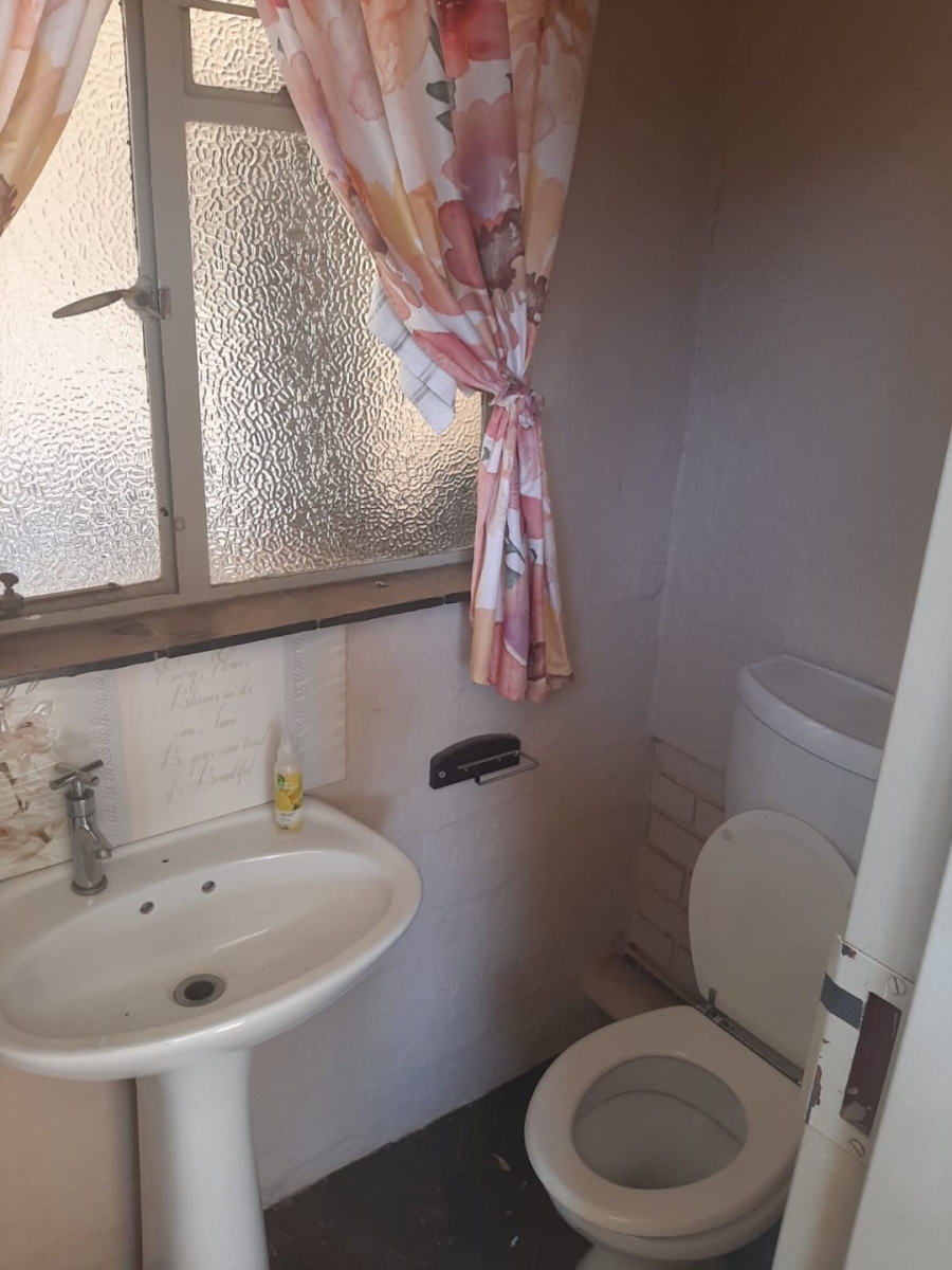 To Let commercial Property for Rent in Wilkoppies North West
